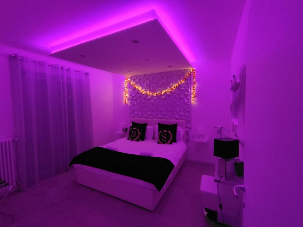 Diamond Suite เวโรนา ภายนอก รูปภาพ
