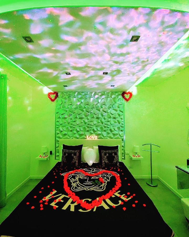 Diamond Suite เวโรนา ภายนอก รูปภาพ