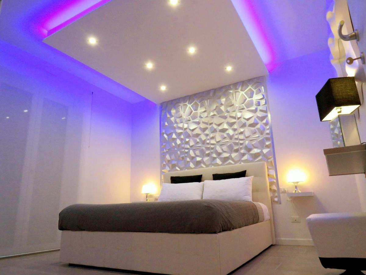 Diamond Suite เวโรนา ภายนอก รูปภาพ
