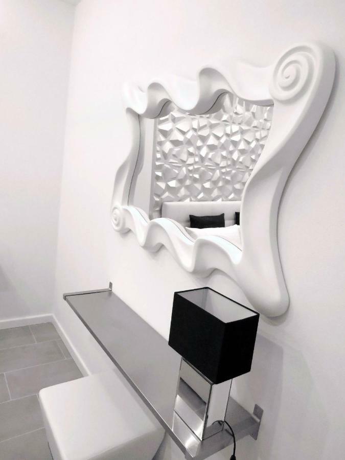 Diamond Suite เวโรนา ภายนอก รูปภาพ
