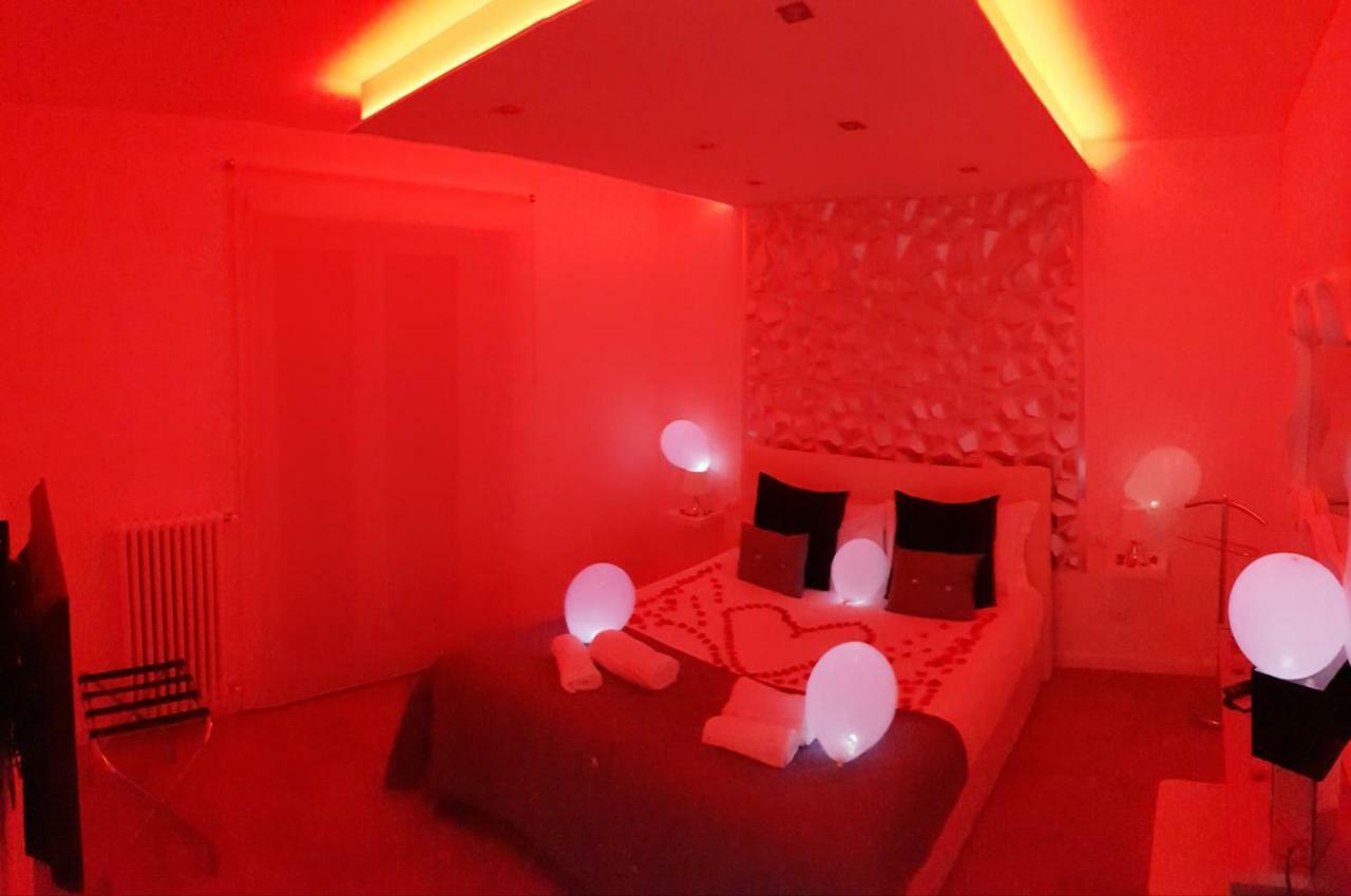 Diamond Suite เวโรนา ภายนอก รูปภาพ
