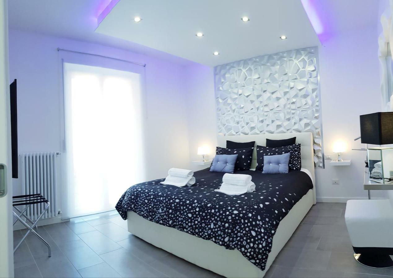 Diamond Suite เวโรนา ภายนอก รูปภาพ