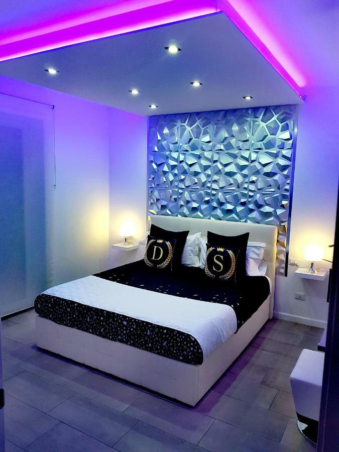 Diamond Suite เวโรนา ภายนอก รูปภาพ